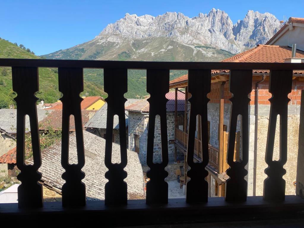 Villa La Balconada De Valdeon Posada De Valdeon Exterior foto